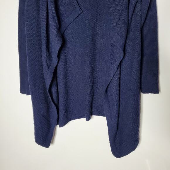 Torrid drape front dark blue waffle knit cardigan sweater Size 0 -Large - Picture 8 of 9